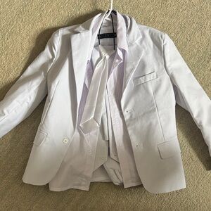 Boy’s White Blazer 7Y